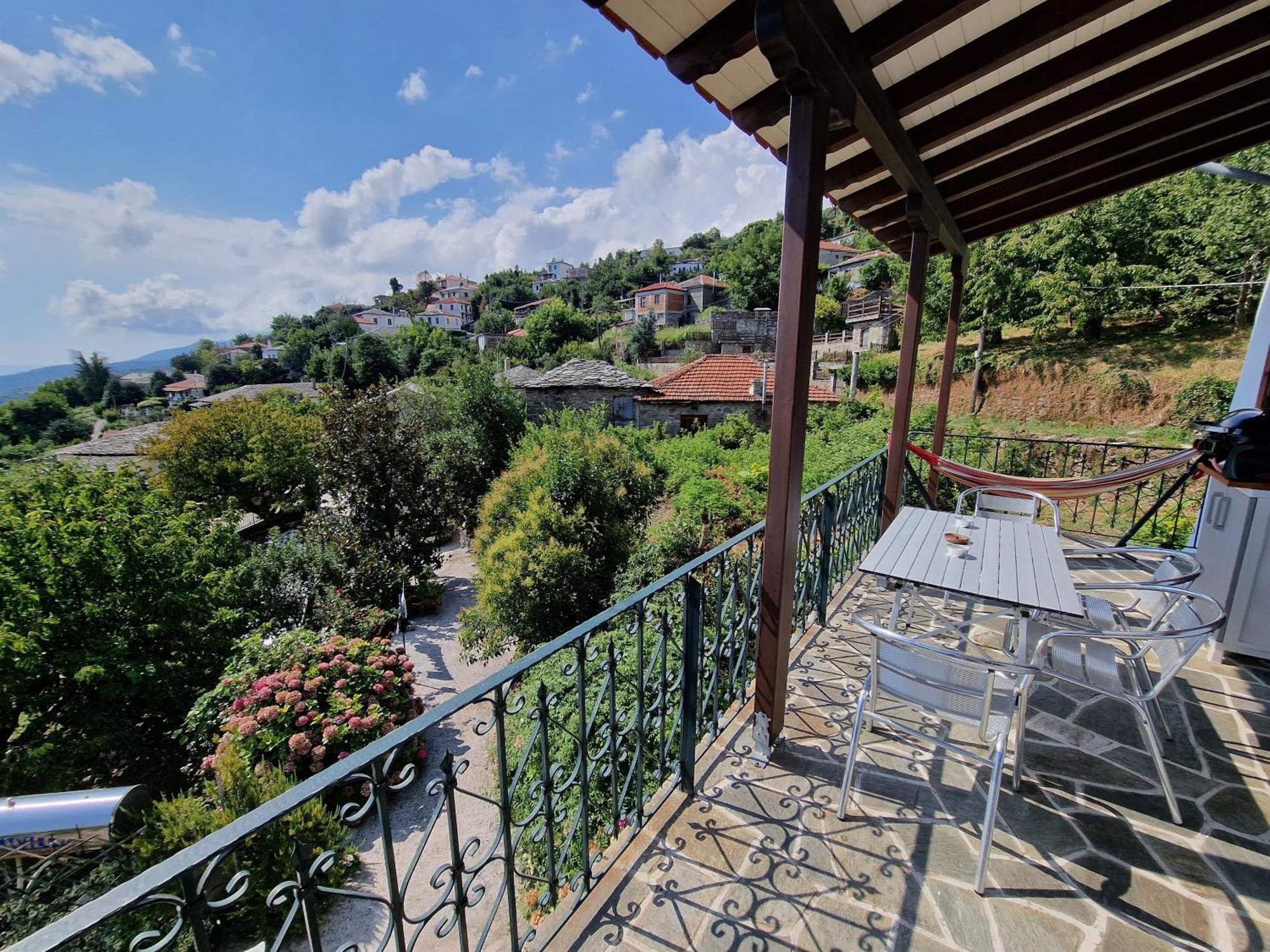 Apartment Pafili *